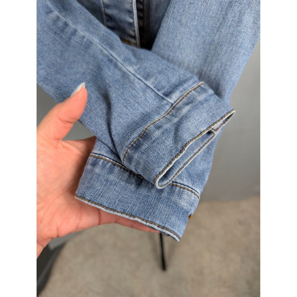 Kut From The Kloth Amelia Jacket Women Size S Light Wash Blue Excellent - Picture 5 of 9